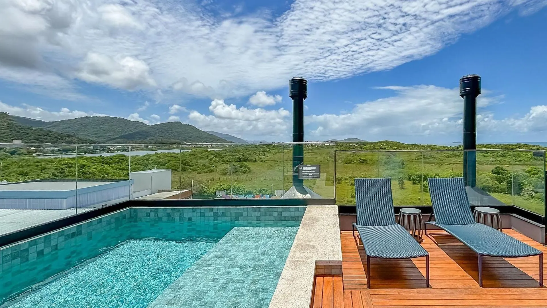 Studio Garden Campeche Em Floripa Hal103 contacts